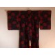 Kimono rouge à fleurs