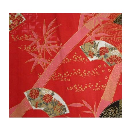 Kimono japonais motifs éventails couleur rouge